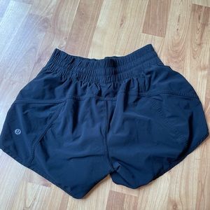 TRADE- hotty hots size 6